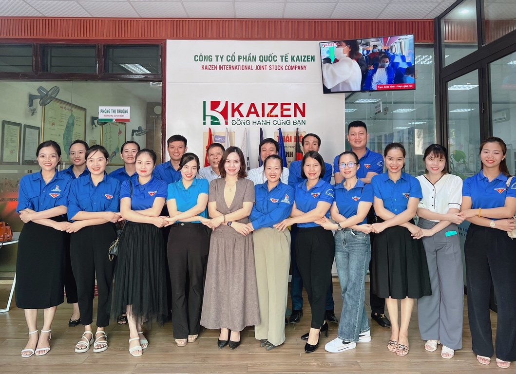 Kaizenvn.vn - BCH Huyện đoàn Nghi Xuân và các Bí thư các Xã, Thị trấn thuộc Huyện Nghi xuân, Tỉnh Hà Tĩnh Thăm và làm việc tại Kaizen 07/2023.